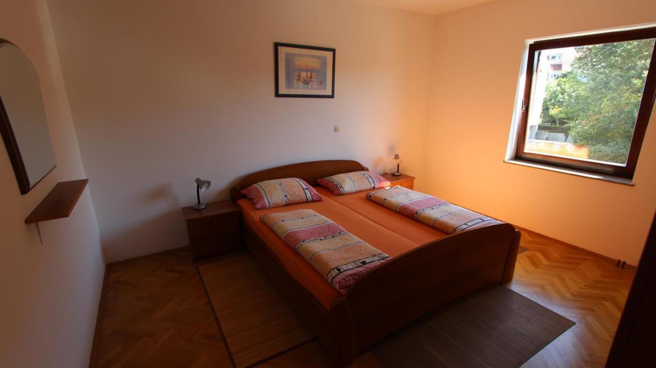 Apartmani Totic Malinska Luaran gambar