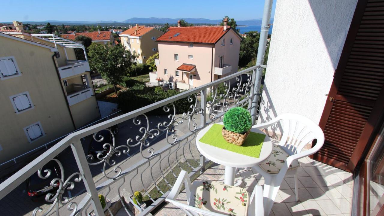 Apartmani Totic Malinska Luaran gambar