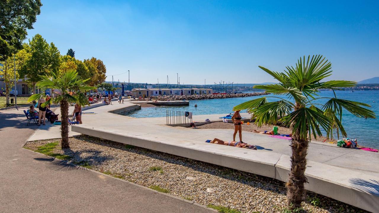 Apartmani Totic Malinska Luaran gambar